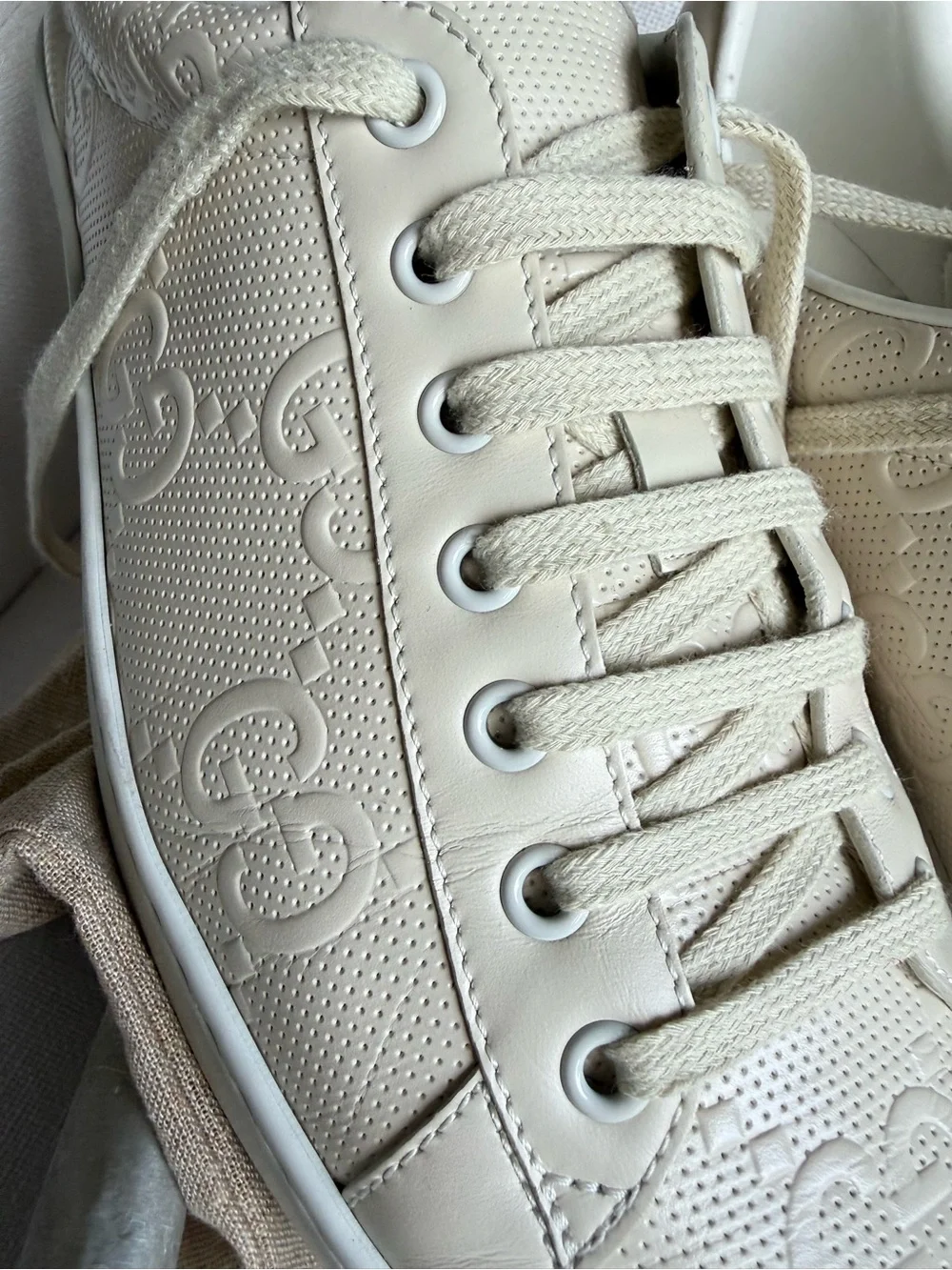 Gucci Off-White Perforated Leather Low-Top Sneakers